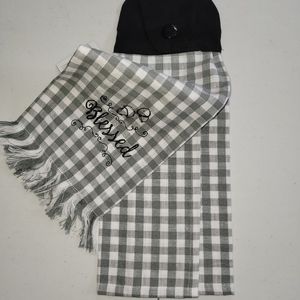 Hanging Kitchen towels.  NWT. Handmade cotton button.